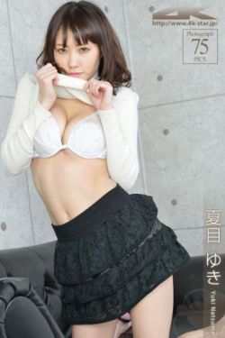 美女美眉